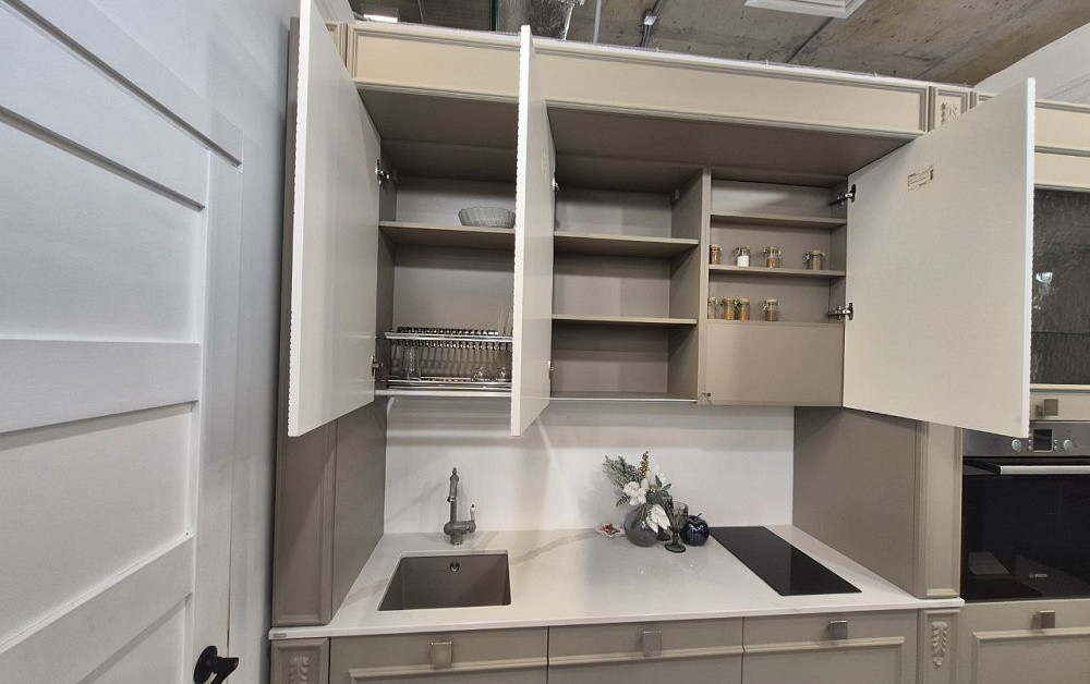 Кухня Астрид / г. Санкт-Петербург, пр-т Будённого, д. 27, кор. 1, стр.1