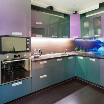Фиолетовые кухни Кухня Хамелеон