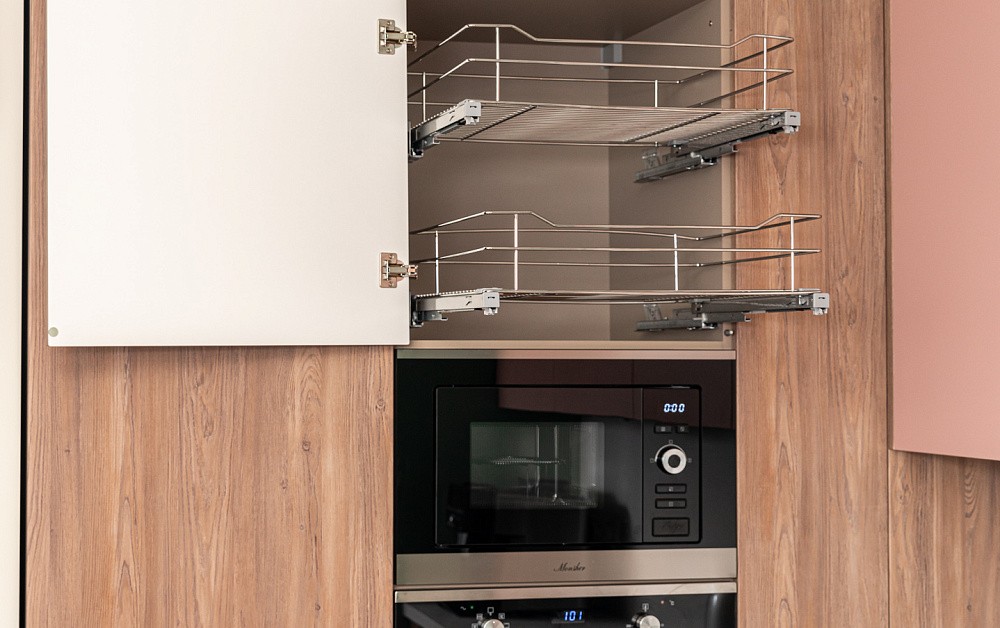 Кухня для молодой мамы из ТВ-проекта «Квартирный Вопрос» 