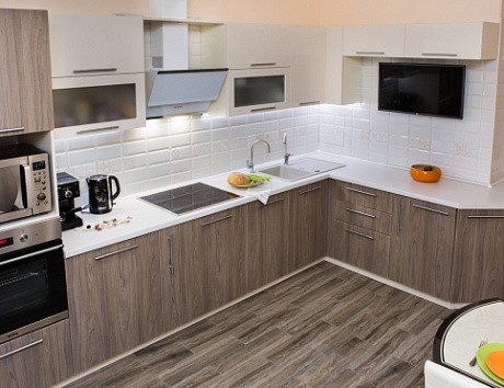 Коричневая кухня в Анапе