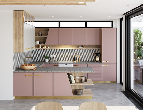 Светлая кухня в Мурманске