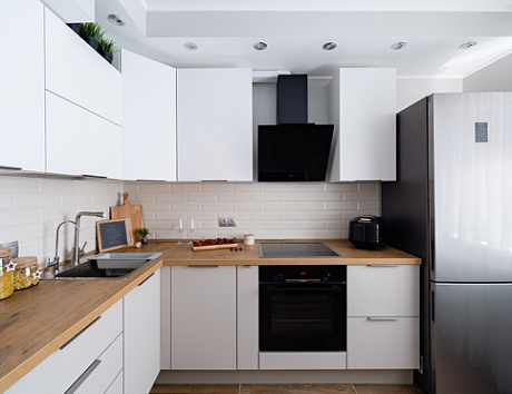 Белая кухня в Кирове