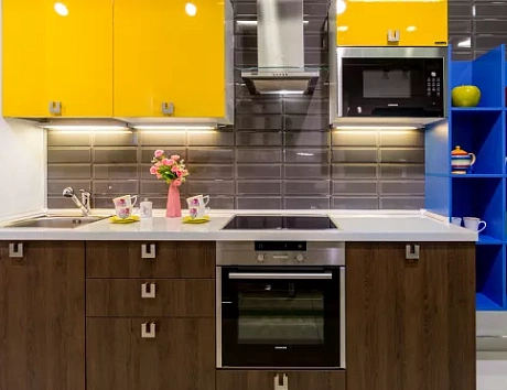 Желтая кухня во Владивостоке