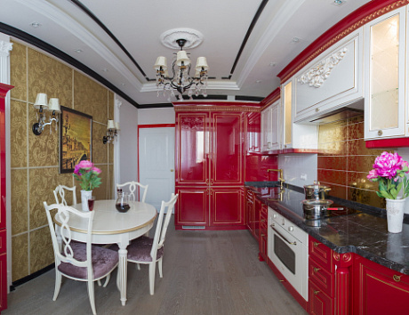 Красная кухня в Ростове-на-Дону