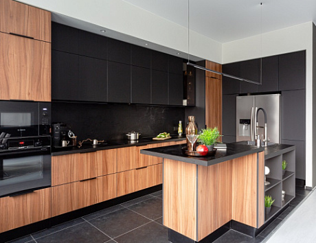 Темная кухня