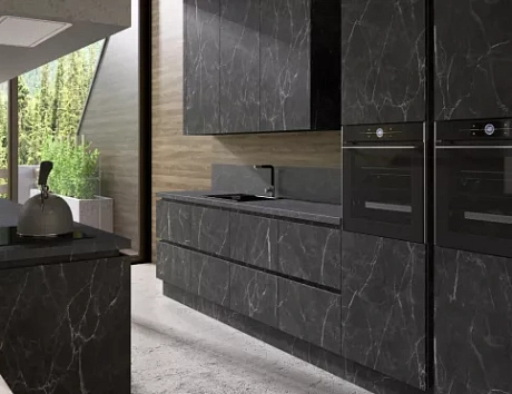 Черная кухня в Новосибирске