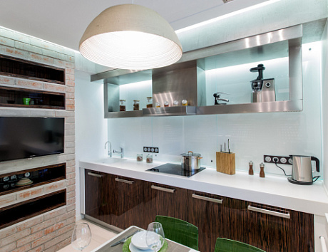 Темная кухня в Ростове-на-Дону