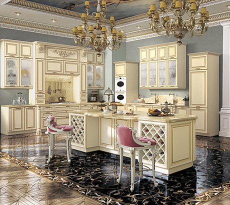 Кухня Виконт ваниль с золотой патиной